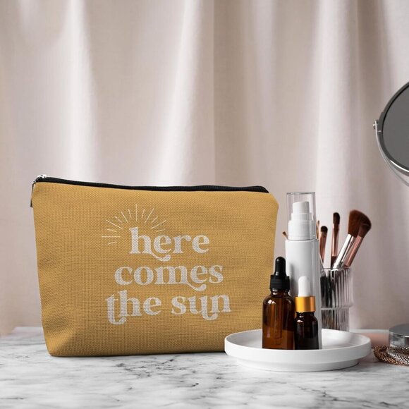 Here Comes the Sun Makeup Bag, Summer Sunshine Makeup Bag, Sunshine Gifts for Wo - Picture 3 of 5